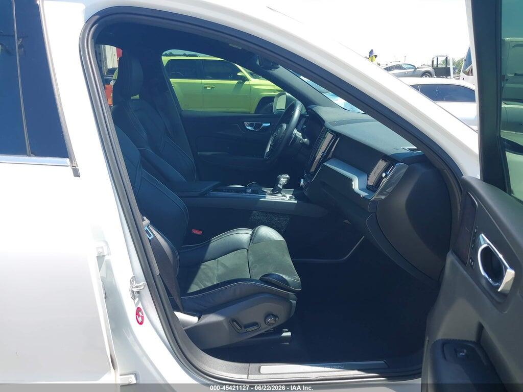LYVA22RM9KB177751 2019 VOLVO XC60 photo no. 5