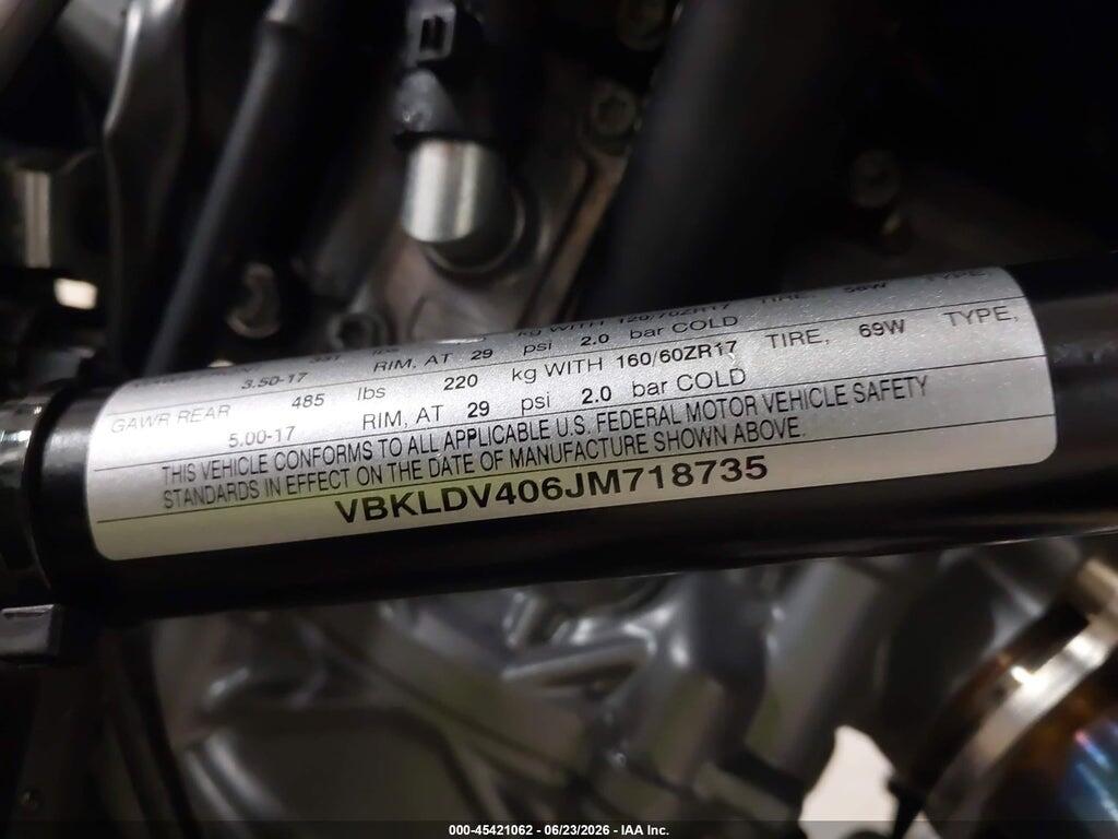 VBKLDV406JM718735 2018 KTM 690 photo no. 10