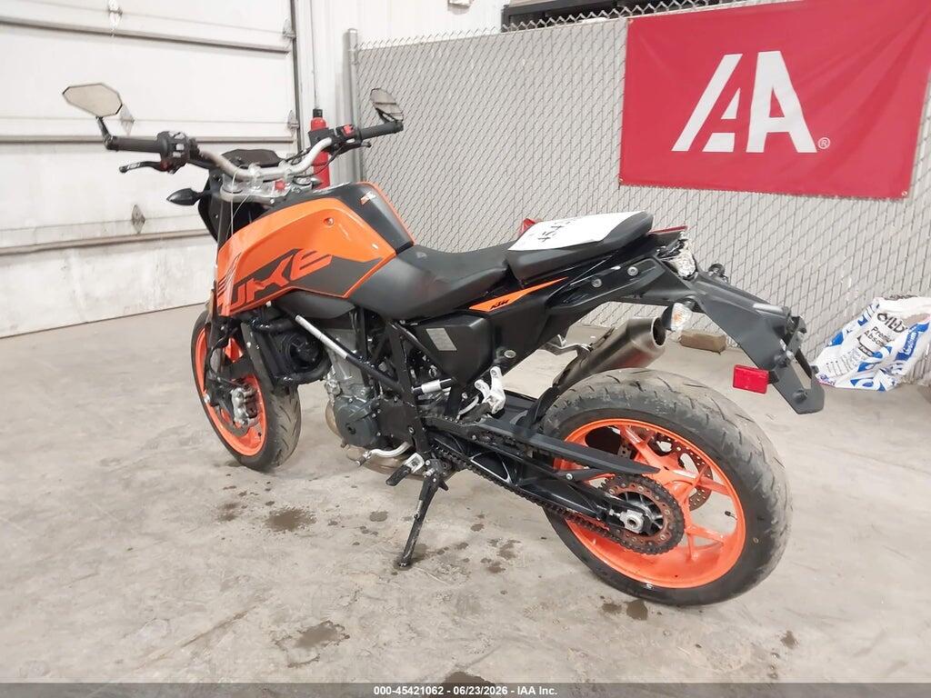 VBKLDV406JM718735 2018 KTM 690 photo no. 3