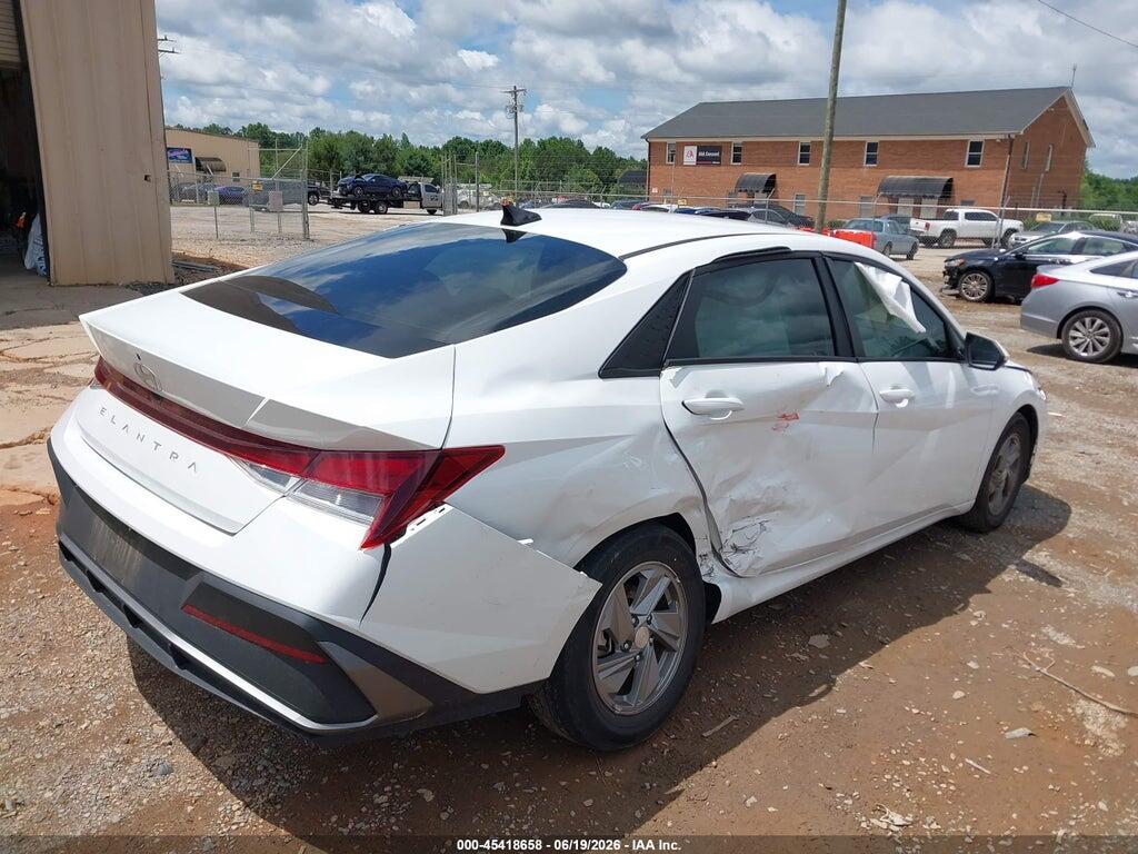 KMHLL4DG1RU759972 2024 HYUNDAI ELANTRA photo no. 4