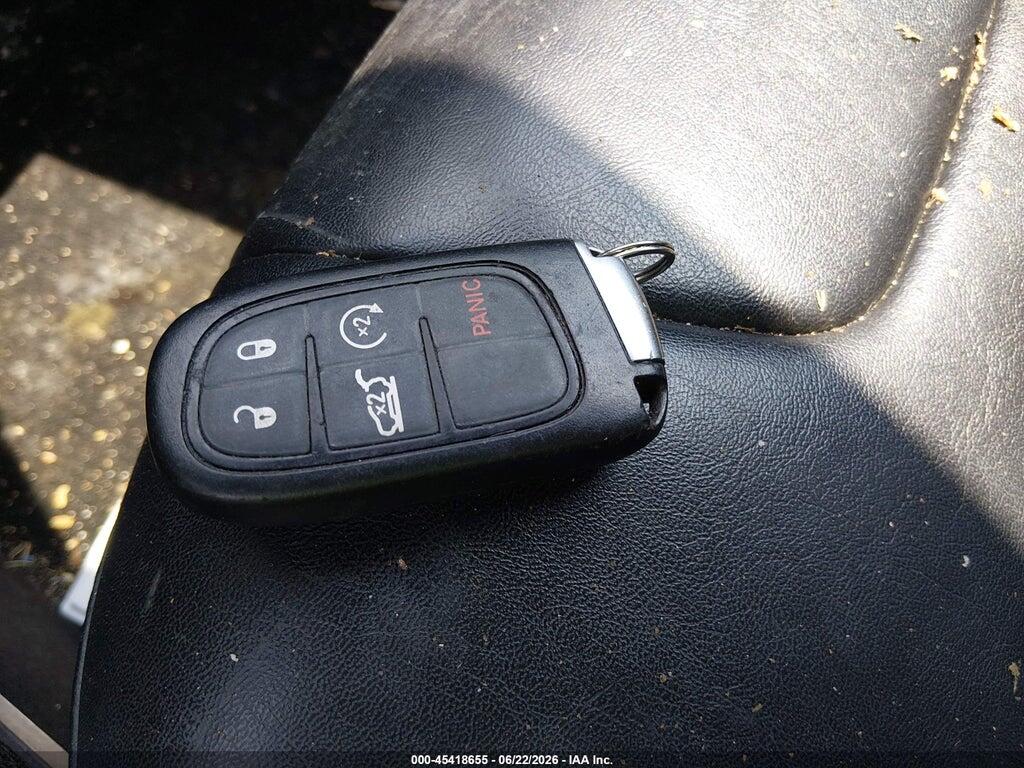 1C4PJMLB7KD408751 2019 JEEP CHEROKEE photo no. 11