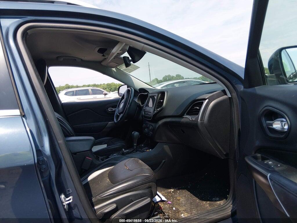 1C4PJMLB7KD408751 2019 JEEP CHEROKEE photo no. 5