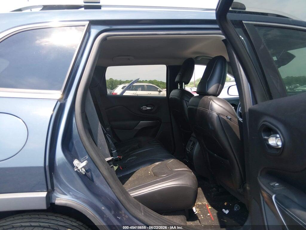 1C4PJMLB7KD408751 2019 JEEP CHEROKEE photo no. 8