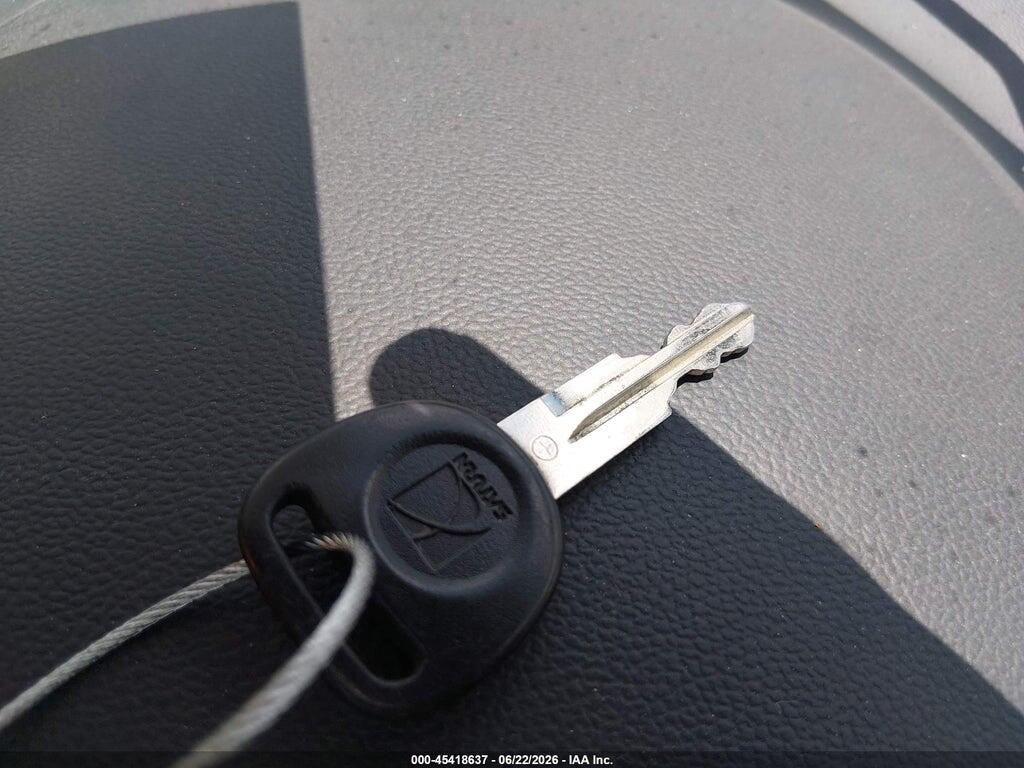 3GSCL33P48S676264 2008 SATURN VUE photo no. 11