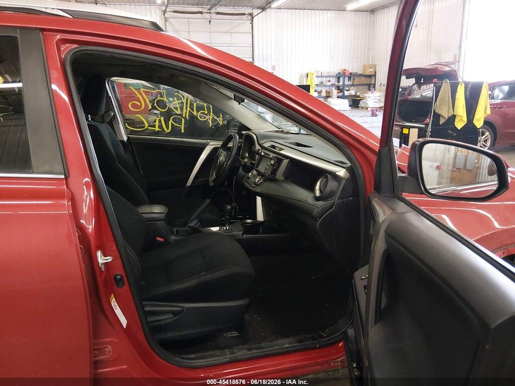 JTMRFREV4FD137541 2015 TOYOTA RAV4 photo no. 5