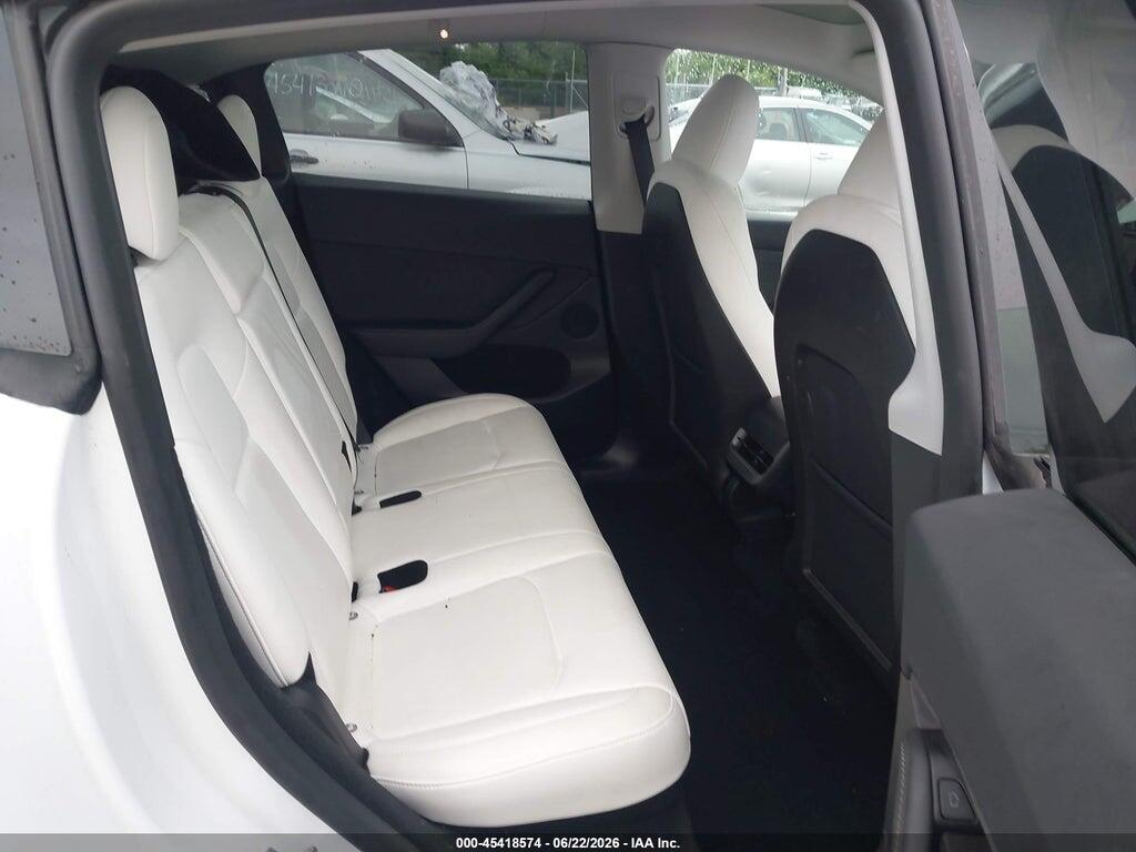 7SAYGDEE2RF186989 2024 TESLA MODEL Y photo no. 8