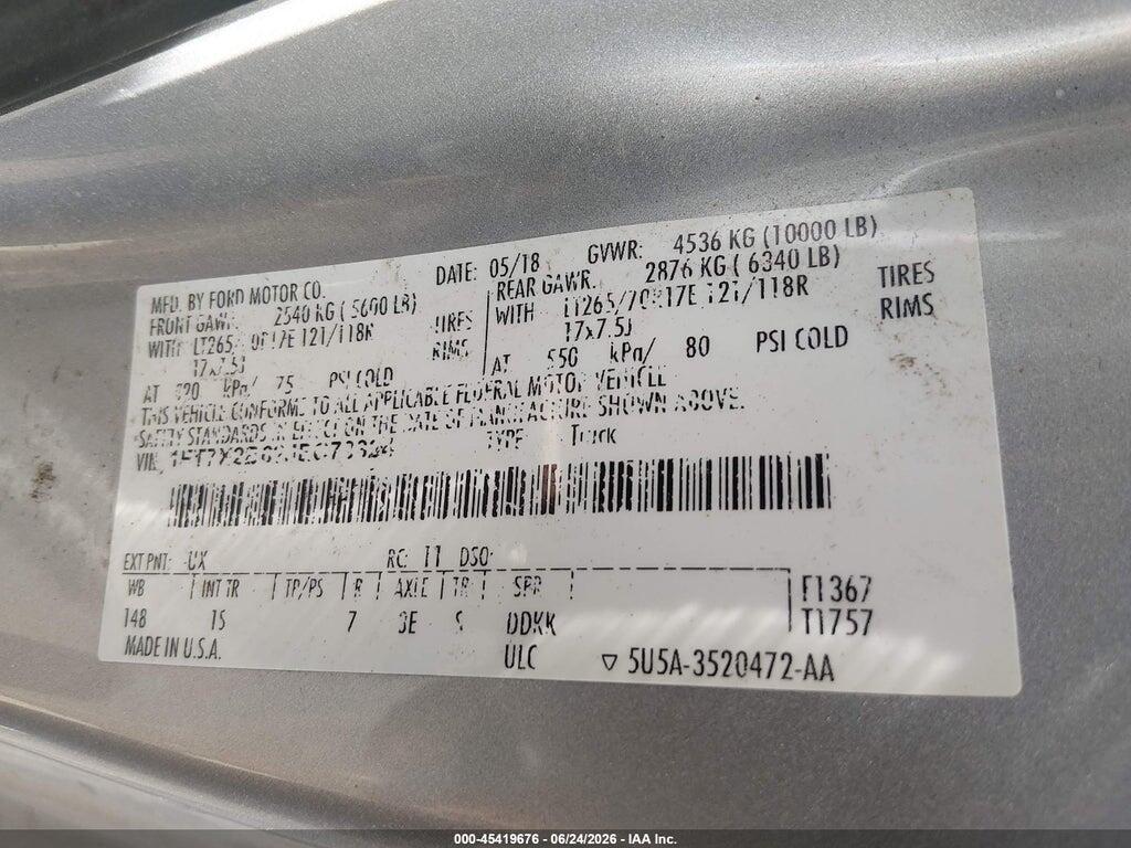 1FT7X2B62JEC73324 2018 FORD F-250 photo no. 9