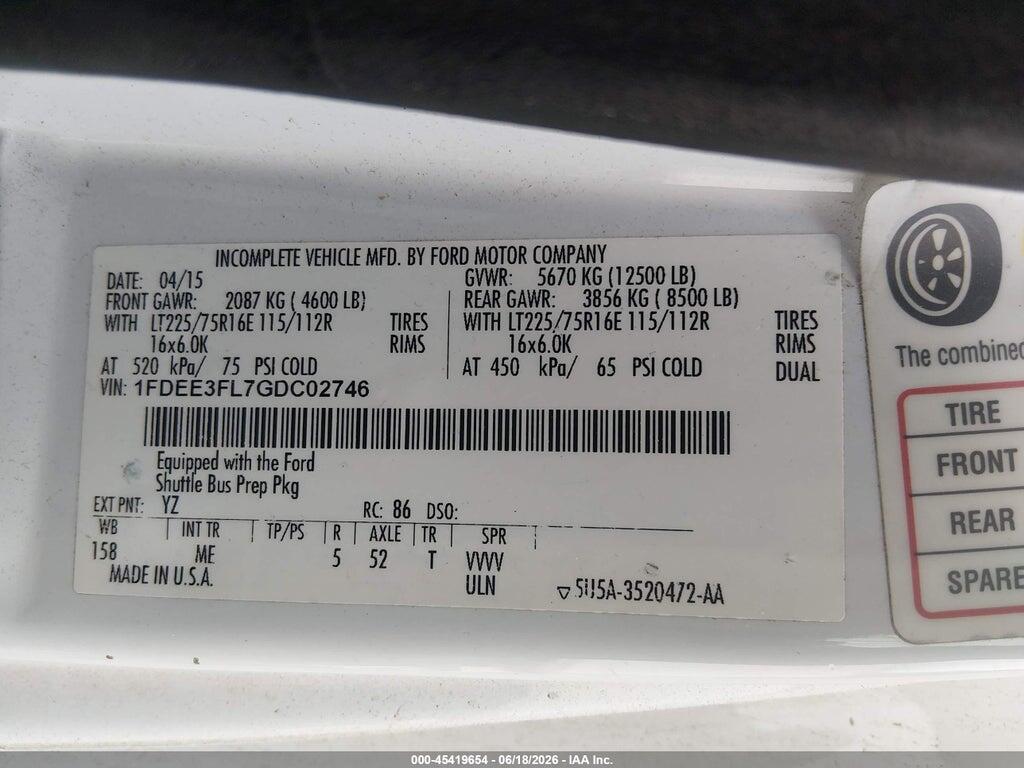 1FDEE3FL7GDC02746 2016 FORD E-350 CUTAWAY photo no. 8