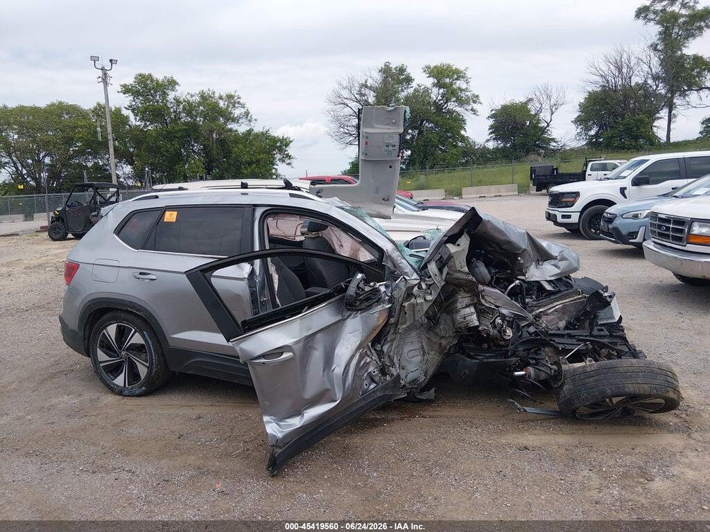 3VVVX7B27RM041097 2024 VOLKSWAGEN TAOS photo no. 12