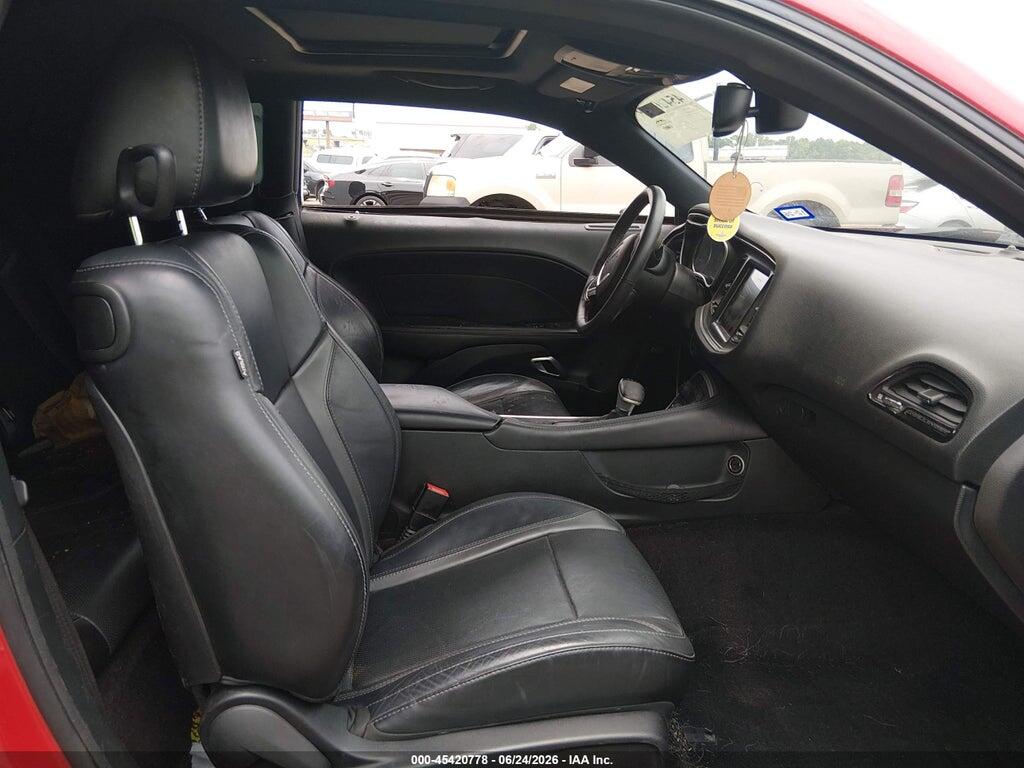 2C3CDZAG4GH354230 2016 DODGE CHALLENGER photo no. 5