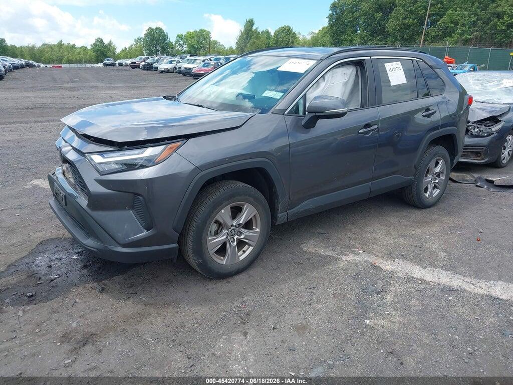 2T3P1RFVXNC295194 2022 TOYOTA RAV4 photo no. 2