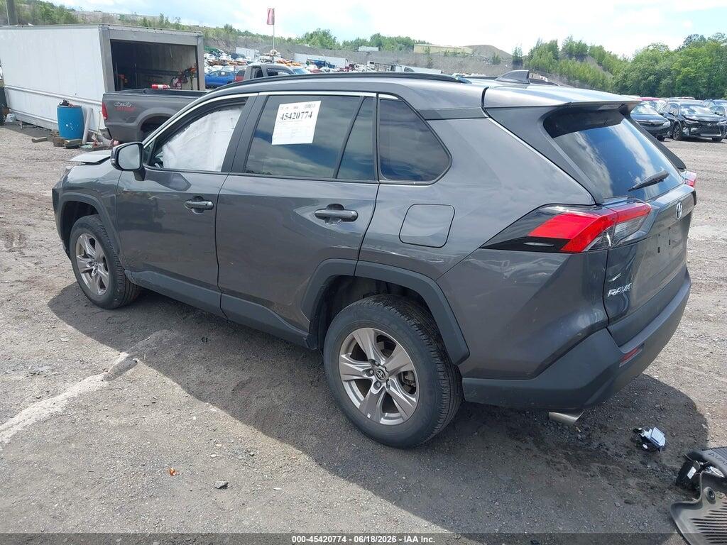 2T3P1RFVXNC295194 2022 TOYOTA RAV4 photo no. 3