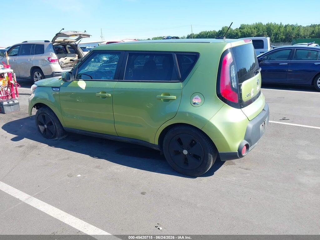 KNDJN2A20G7876487 2016 KIA SOUL photo no. 3