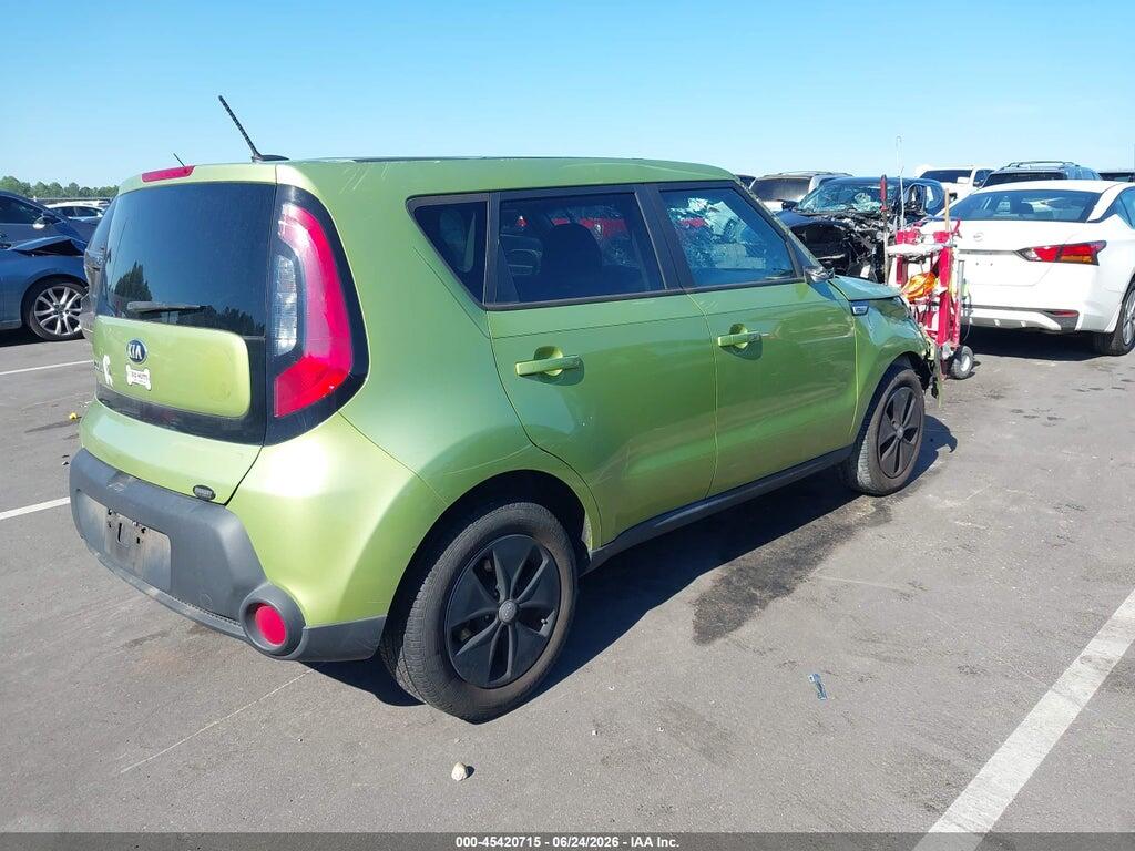 KNDJN2A20G7876487 2016 KIA SOUL photo no. 4