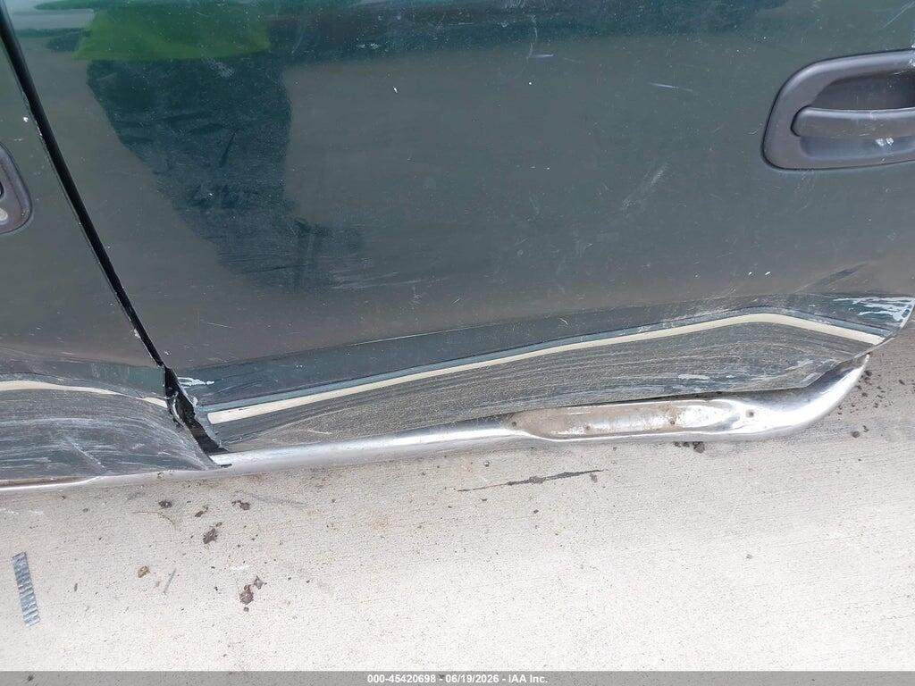 1GCHC23U51F166520 2001 CHEVROLET SILVERADO 2500HD photo no. 11