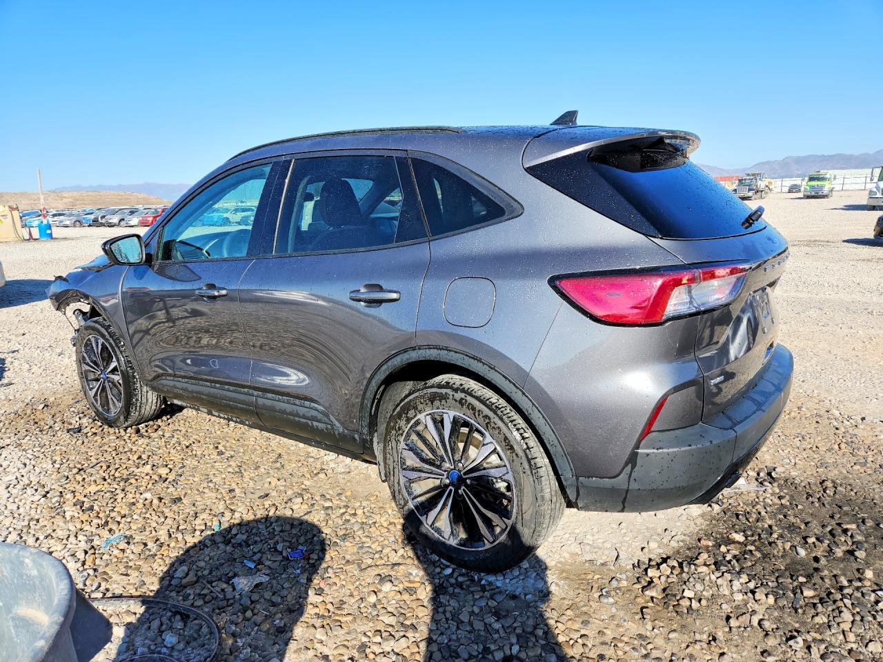 2022 FORD ESCAPE SE — Фото 2 из 13