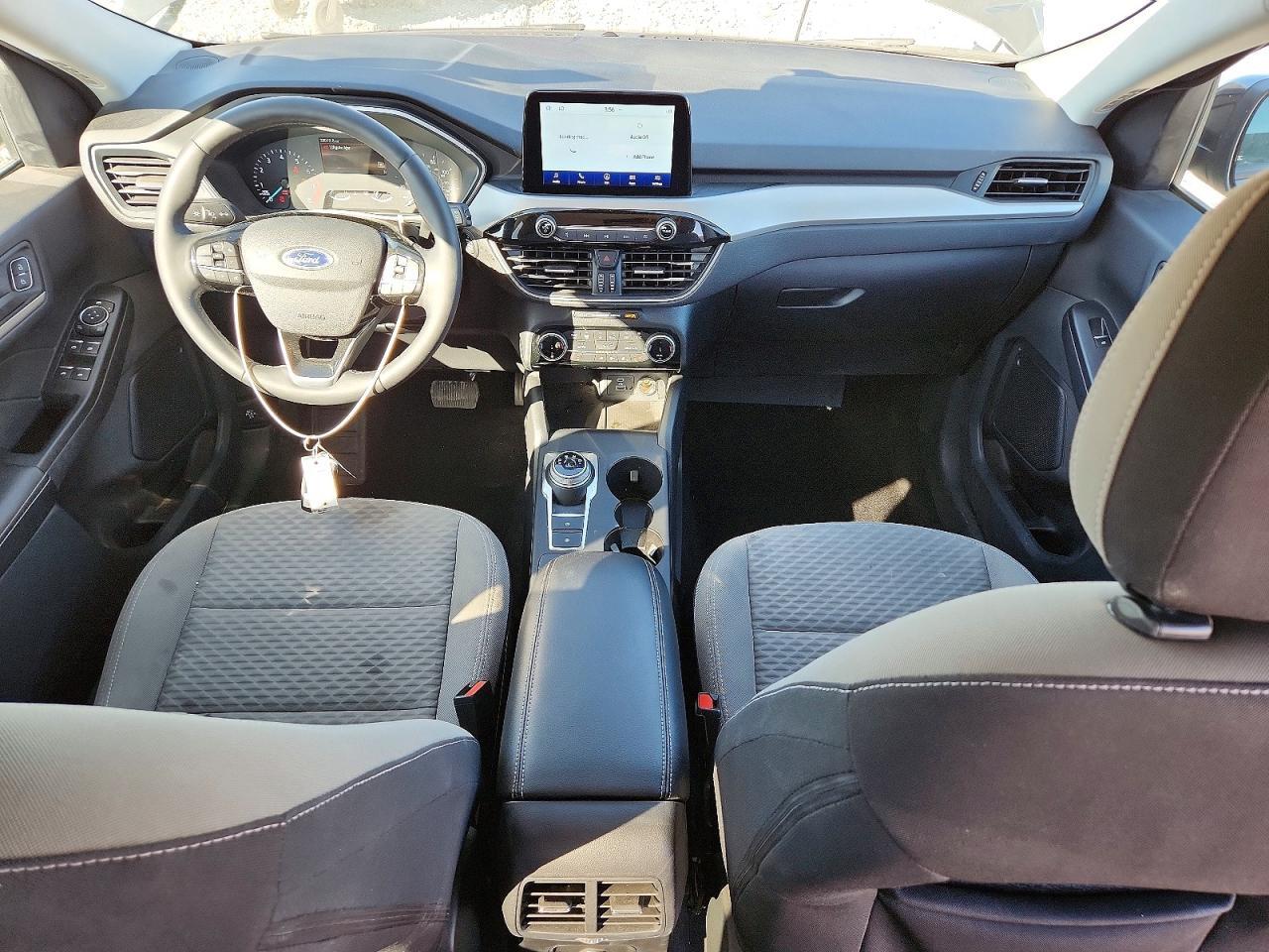 2022 FORD ESCAPE SE — Фото 8 из 13