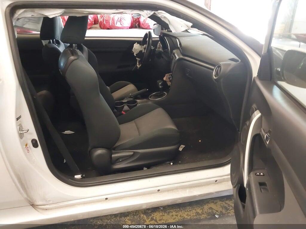 JTKJF5C70GJ022392 2016 SCION TC photo no. 5