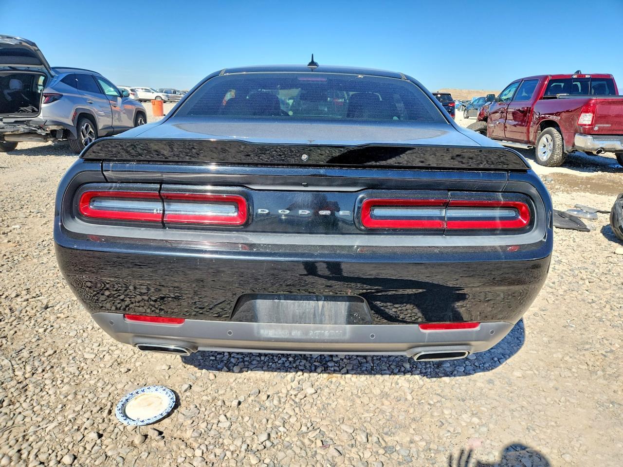 2015 DODGE CHALLENGER SXT PLUS — Фото 6 из 13
