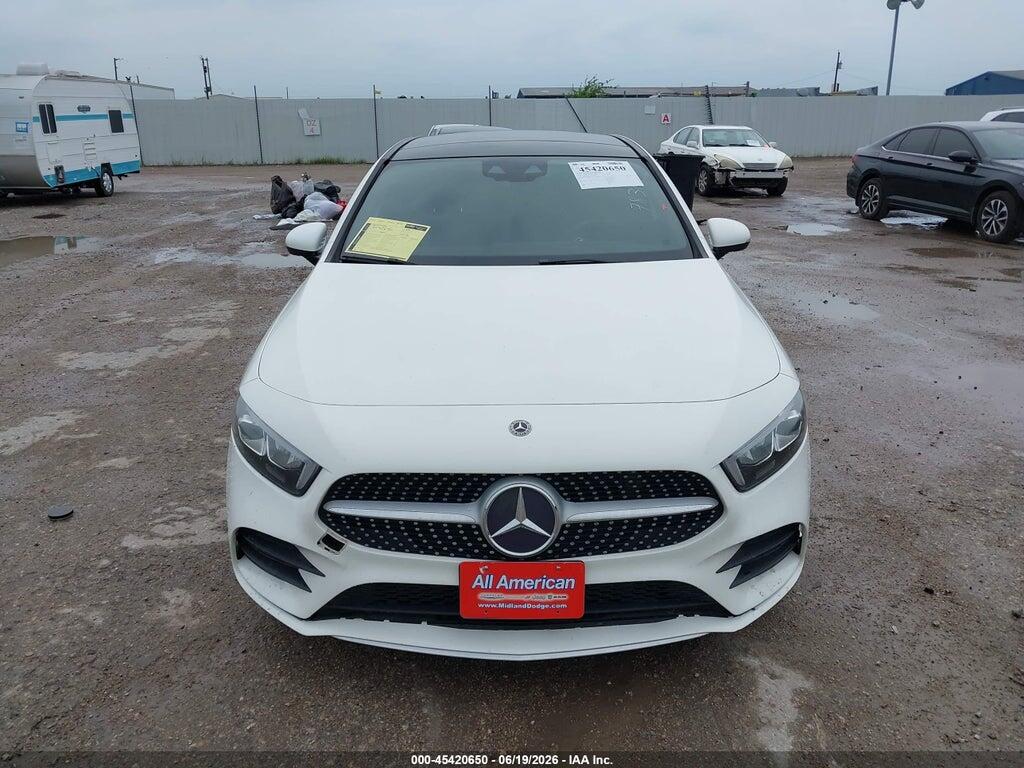WDD3G4EB5KW017831 2019 MERCEDES-BENZ A 220 photo no. 12