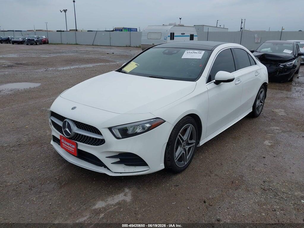 WDD3G4EB5KW017831 2019 MERCEDES-BENZ A 220 photo no. 2
