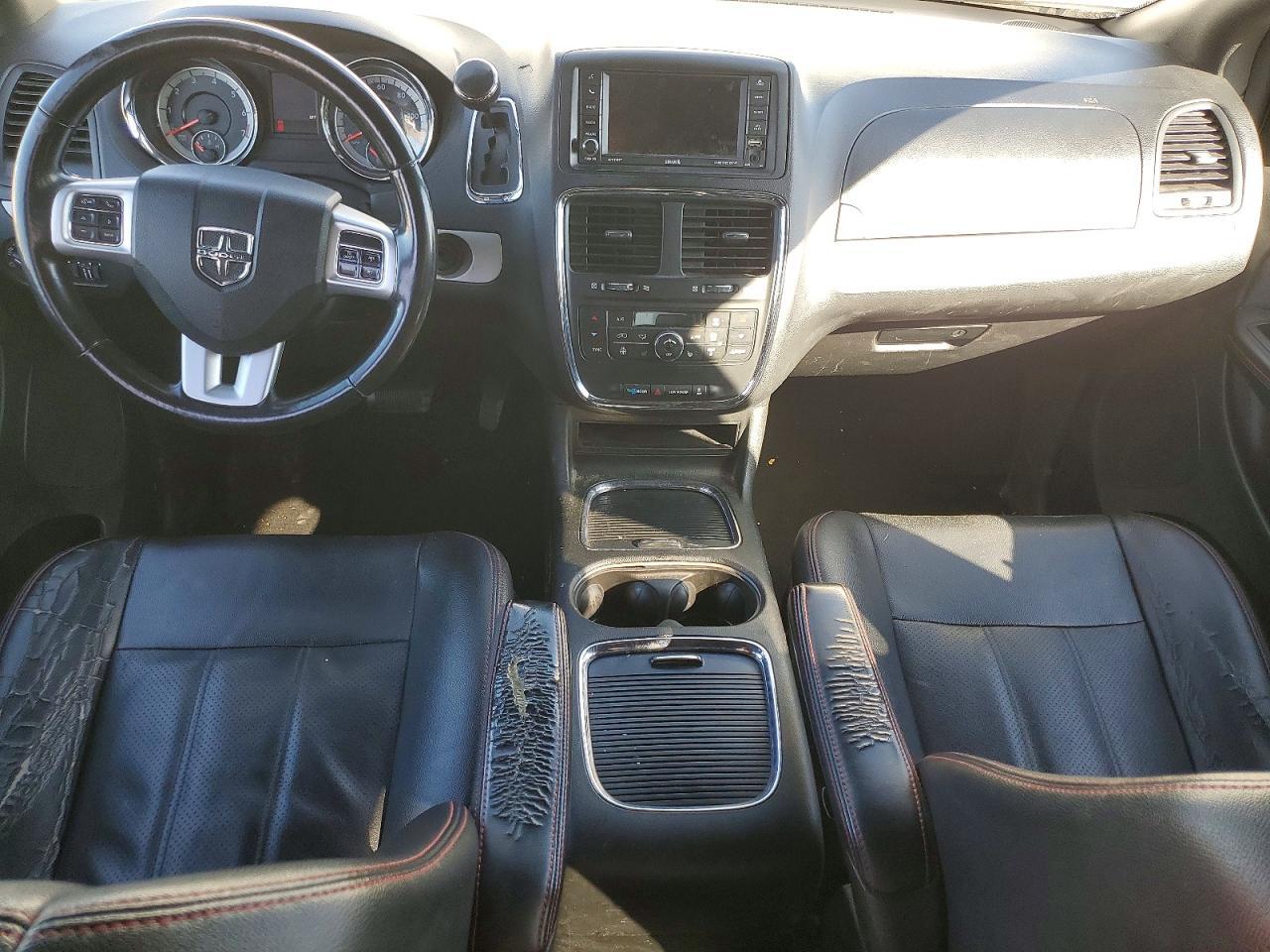 2018 DODGE GRAND CARAVAN GT — Фото 8 из 13