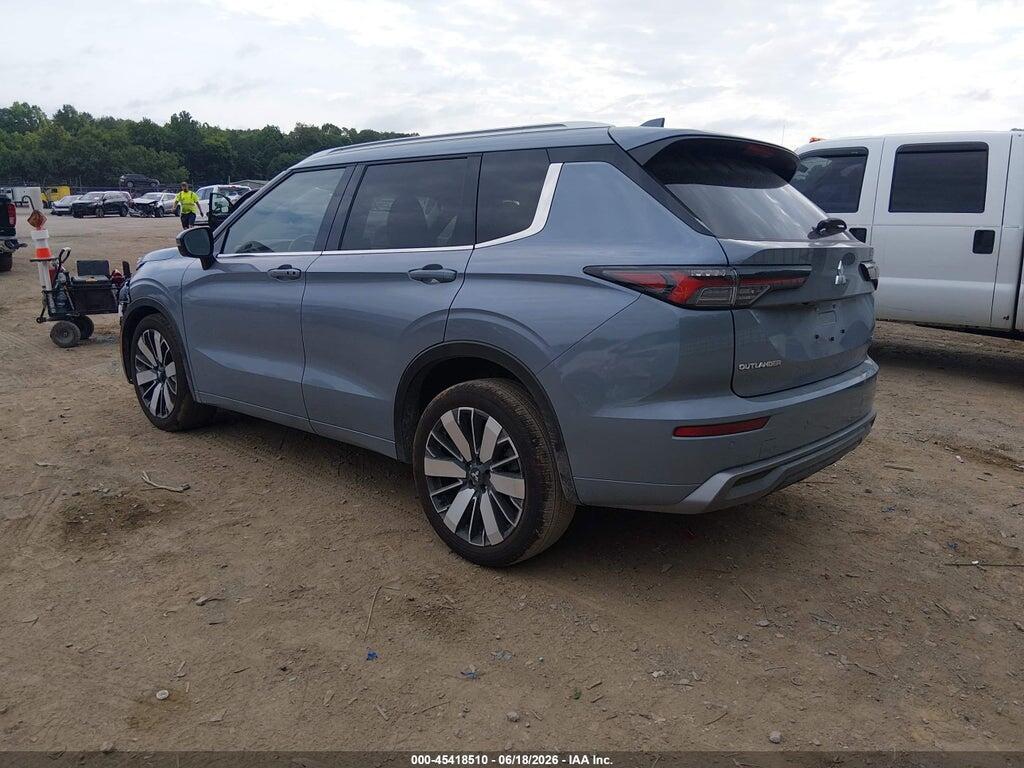 JA4J3WAB2TZ017455 2026 MITSUBISHI OUTLANDER photo no. 3