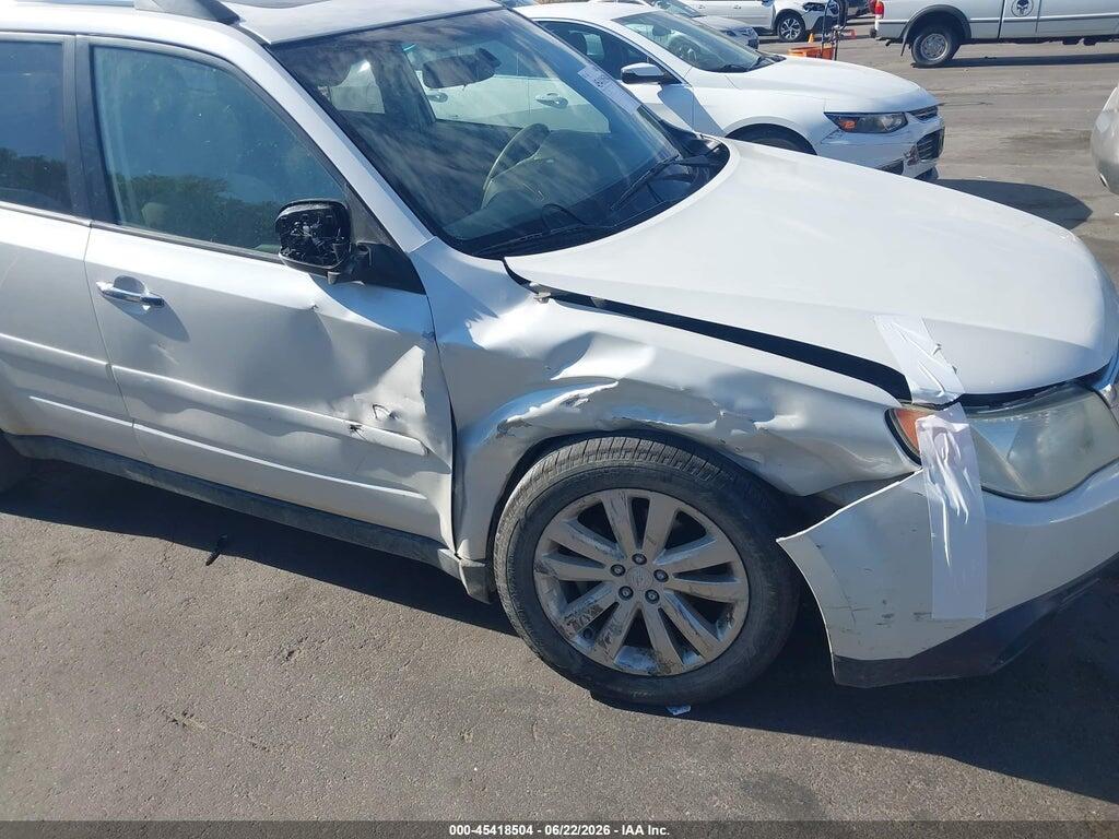JF2SHBDC1BH746626 2011 SUBARU FORESTER photo no. 6