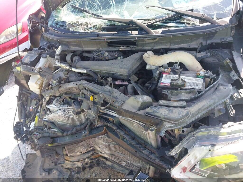 5N1AT2MVXHC817849 2017 NISSAN ROGUE photo no. 10