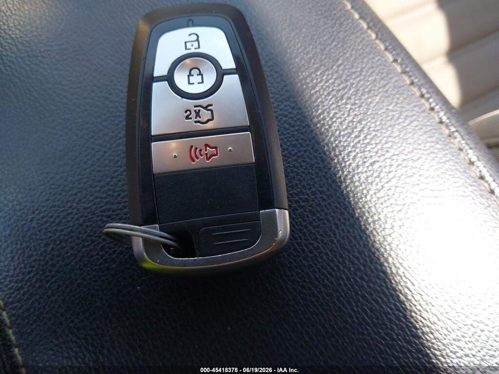 3FA6P0H72HR335219 2017 FORD FUSION photo no. 11