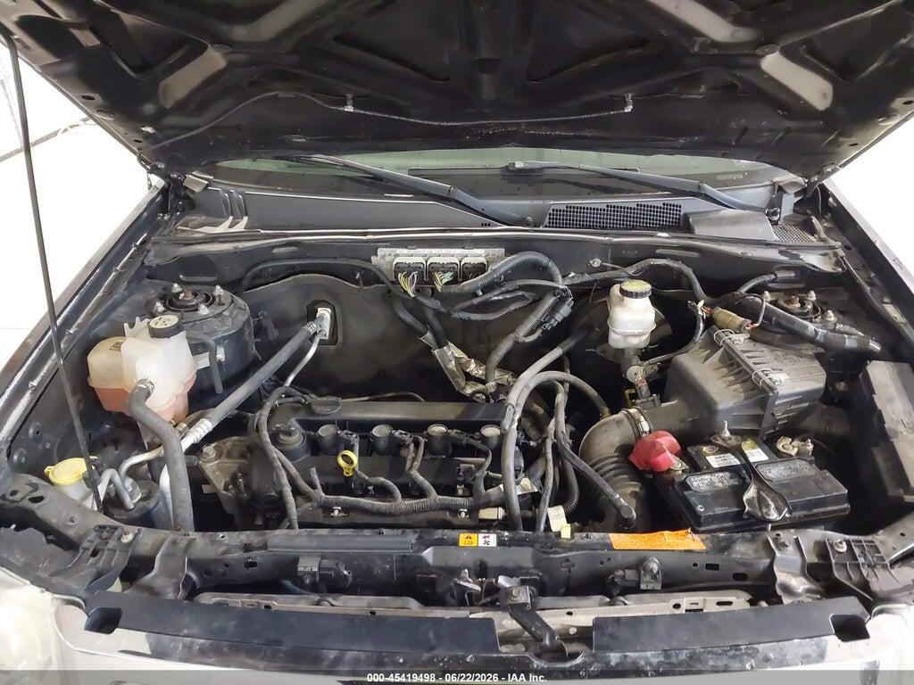 1FMCU9E72BKC03809 2011 FORD ESCAPE photo no. 10