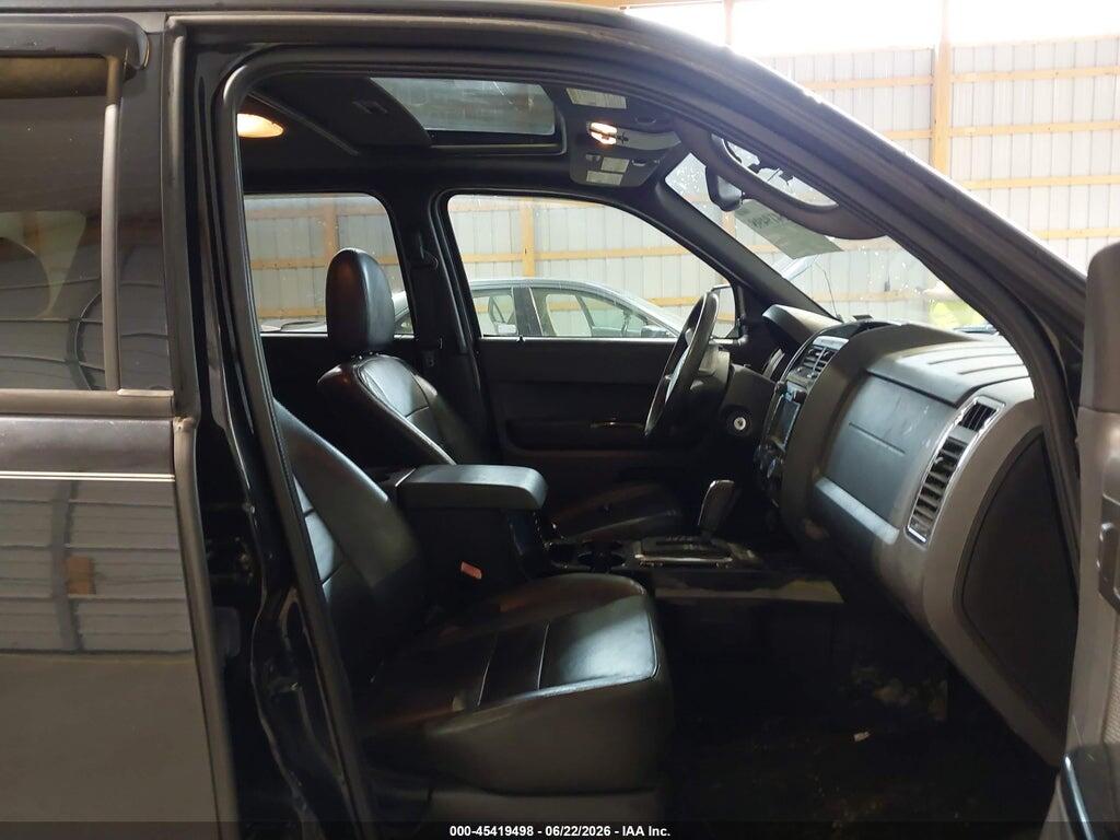 1FMCU9E72BKC03809 2011 FORD ESCAPE photo no. 5