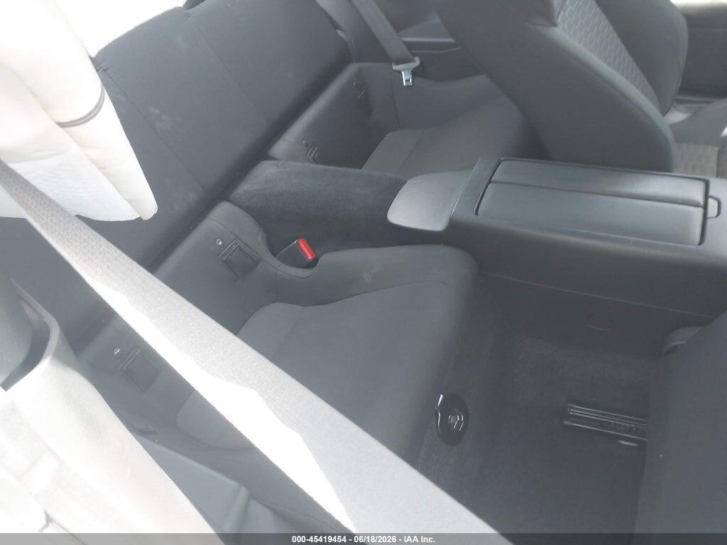 JF1ZNBB18S9758389 2025 TOYOTA GR86 photo no. 8