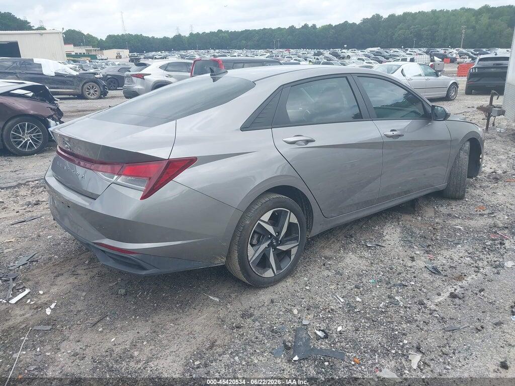 KMHLS4AG8PU590943 2023 HYUNDAI ELANTRA photo no. 4