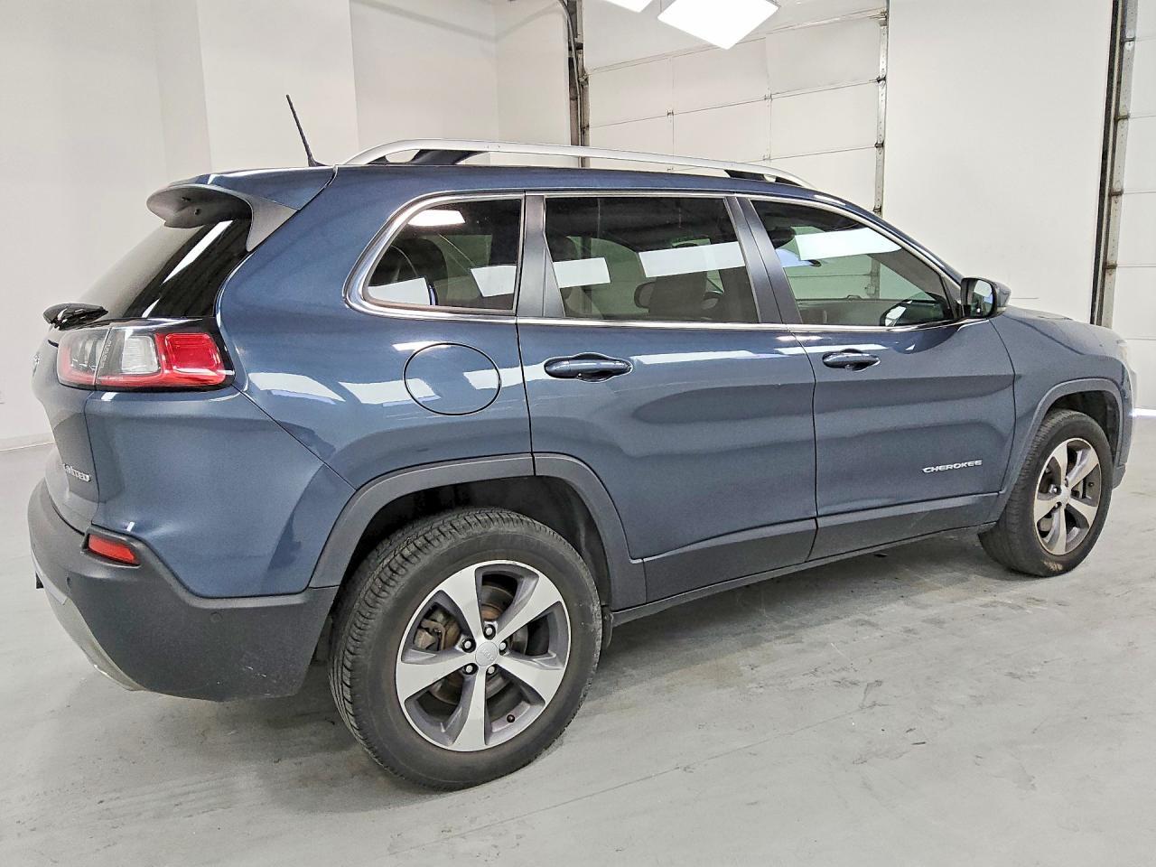 2020 JEEP CHEROKEE LIMITED — Фото 3 из 13
