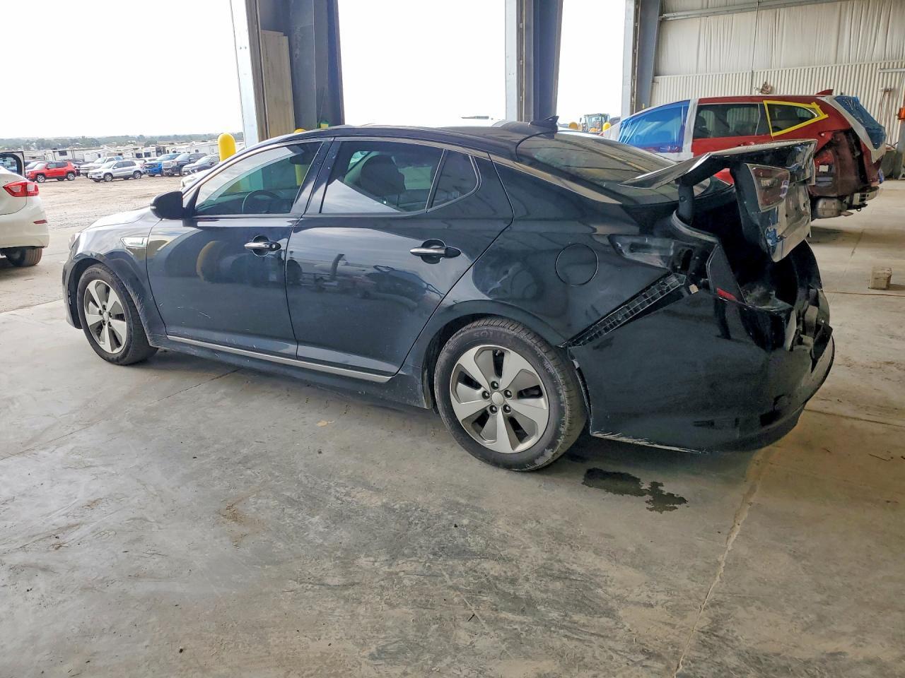 2014 KIA OPTIMA HYBRID — Фото 2 из 12