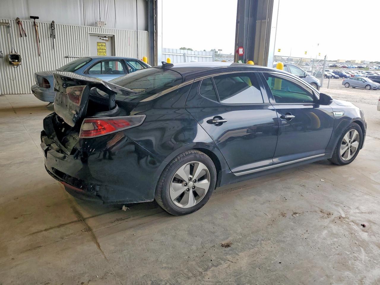 2014 KIA OPTIMA HYBRID — Фото 3 из 12
