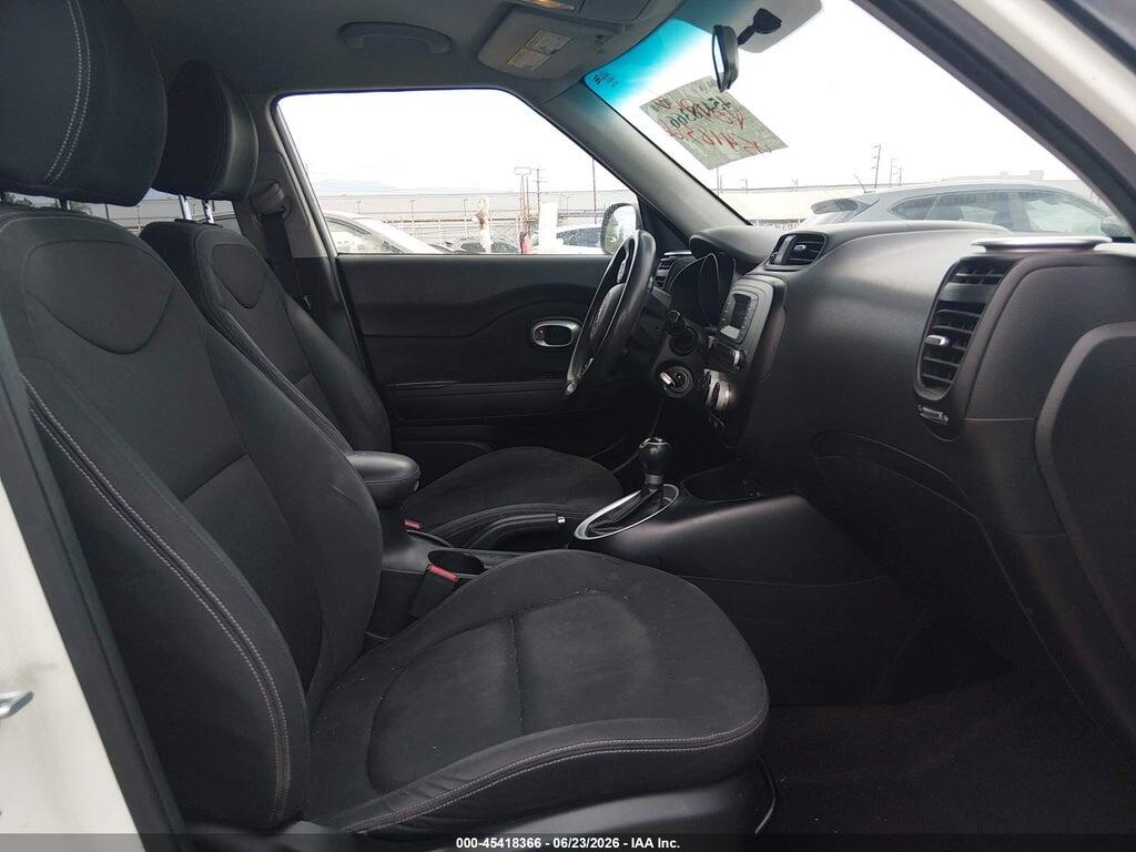 KNDJN2A27E7018575 2014 KIA SOUL photo no. 5