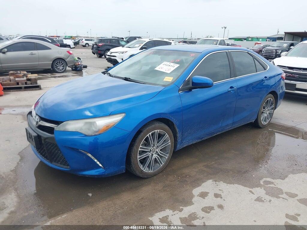 4T1BF1FK2GU560770 2016 TOYOTA CAMRY photo no. 2