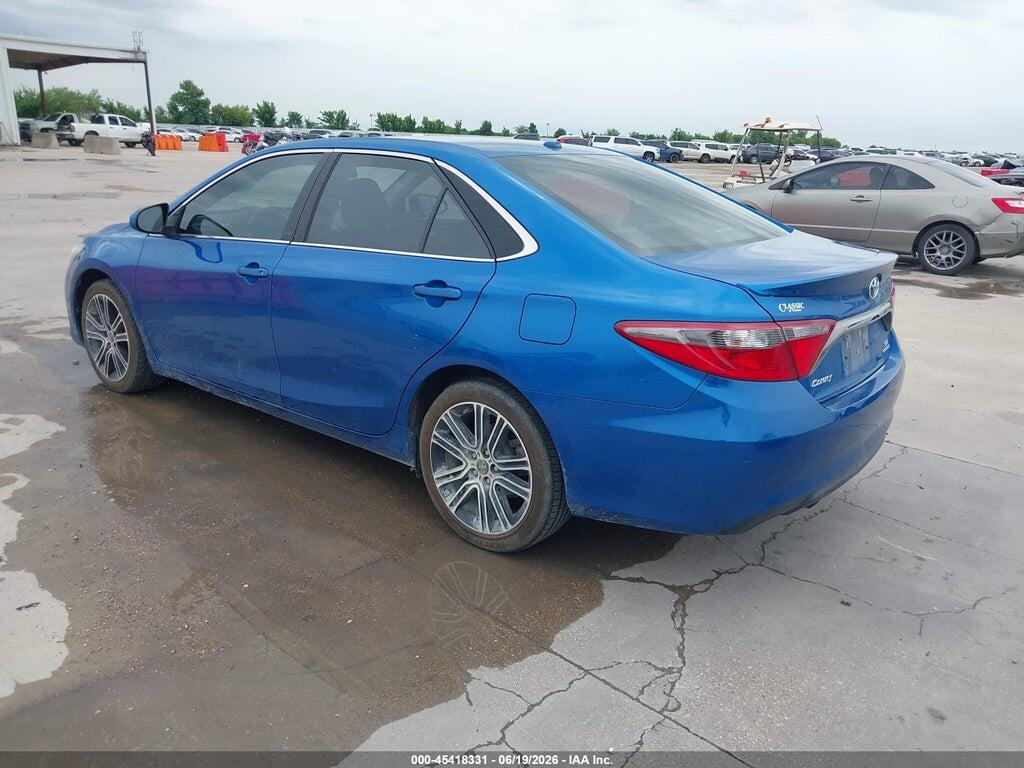 4T1BF1FK2GU560770 2016 TOYOTA CAMRY photo no. 3