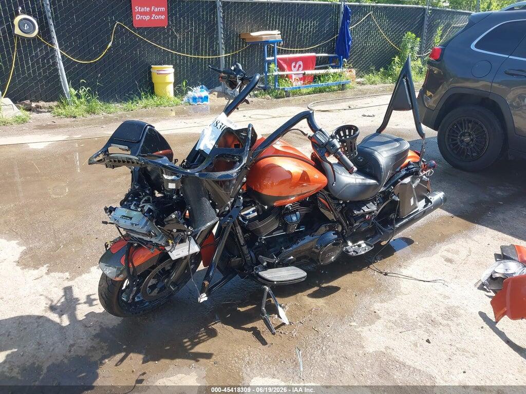 1HD1KTP14LB615835 2020 HARLEY-DAVIDSON FLTRXS photo no. 2