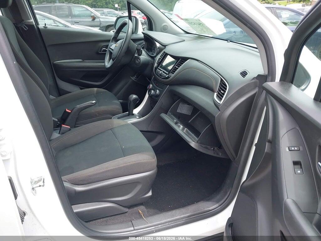 KL7CJNSB9JB579482 2018 CHEVROLET TRAX photo no. 5