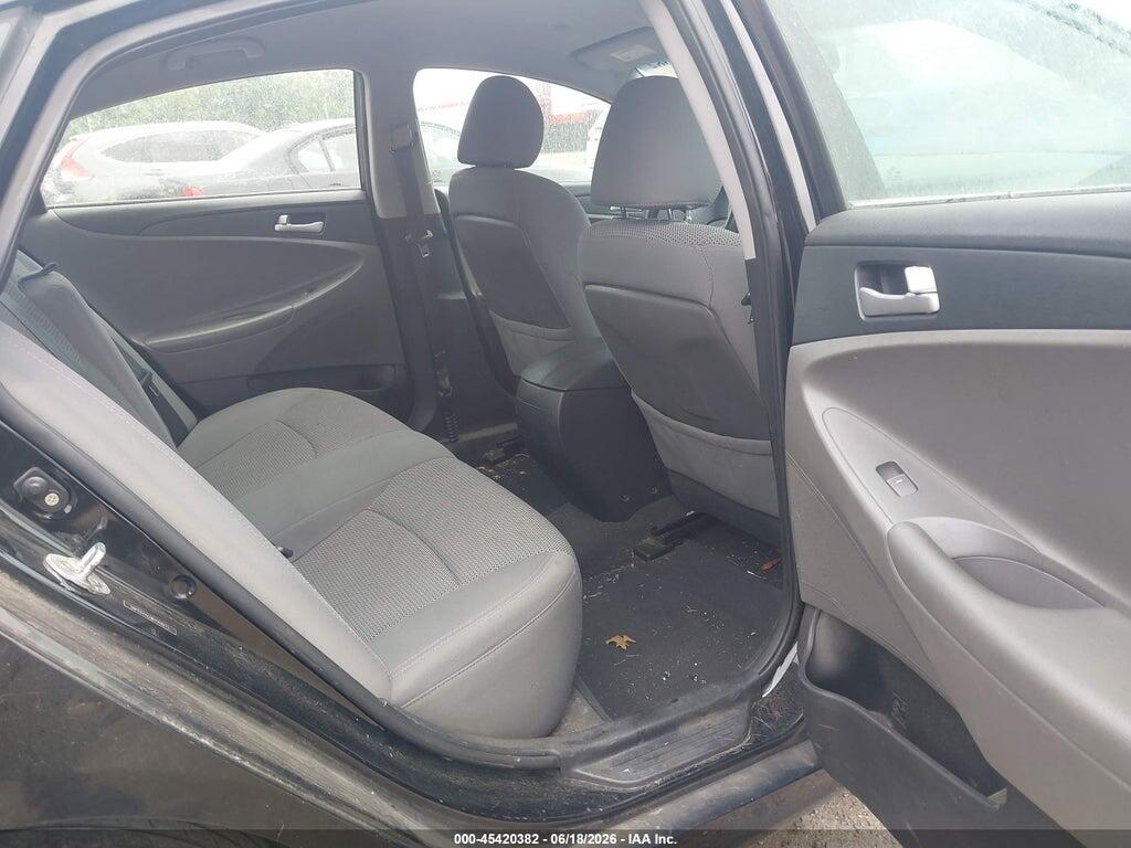5NPEB4AC0BH168873 2011 HYUNDAI SONATA photo no. 8