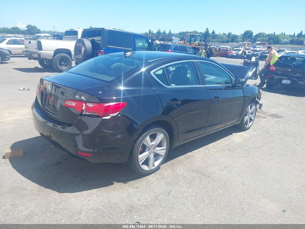 19VDE1F32FE008717 2015 ACURA ILX photo no. 4