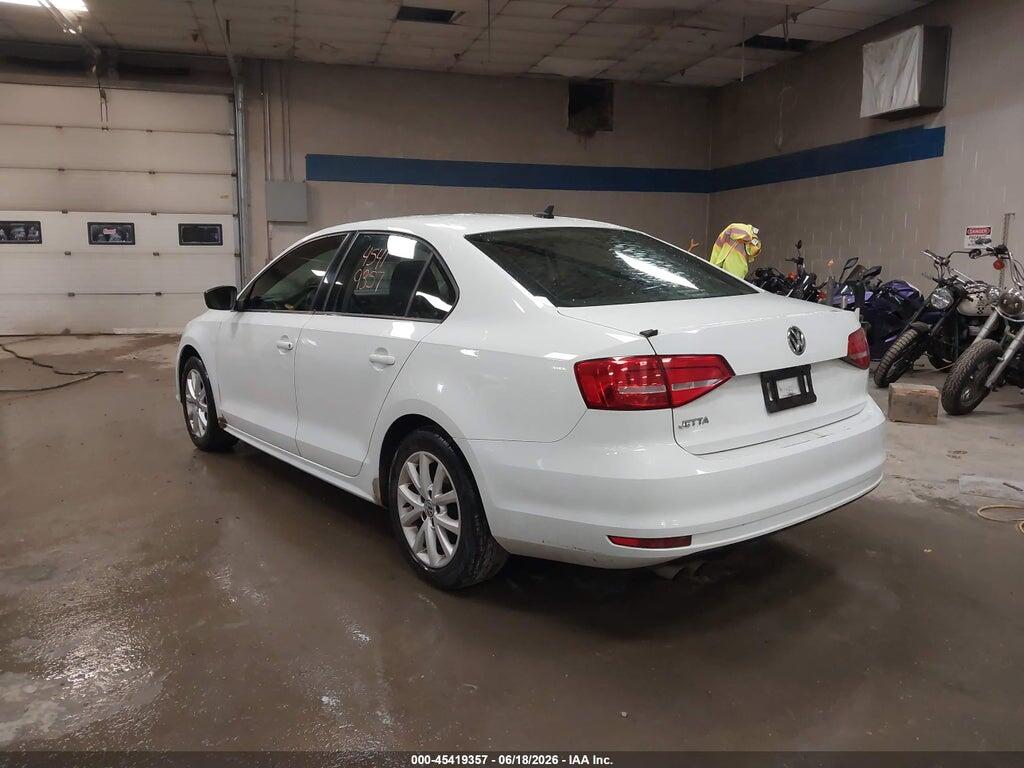 3VW2K7AJ5FM225116 2015 VOLKSWAGEN JETTA photo no. 3