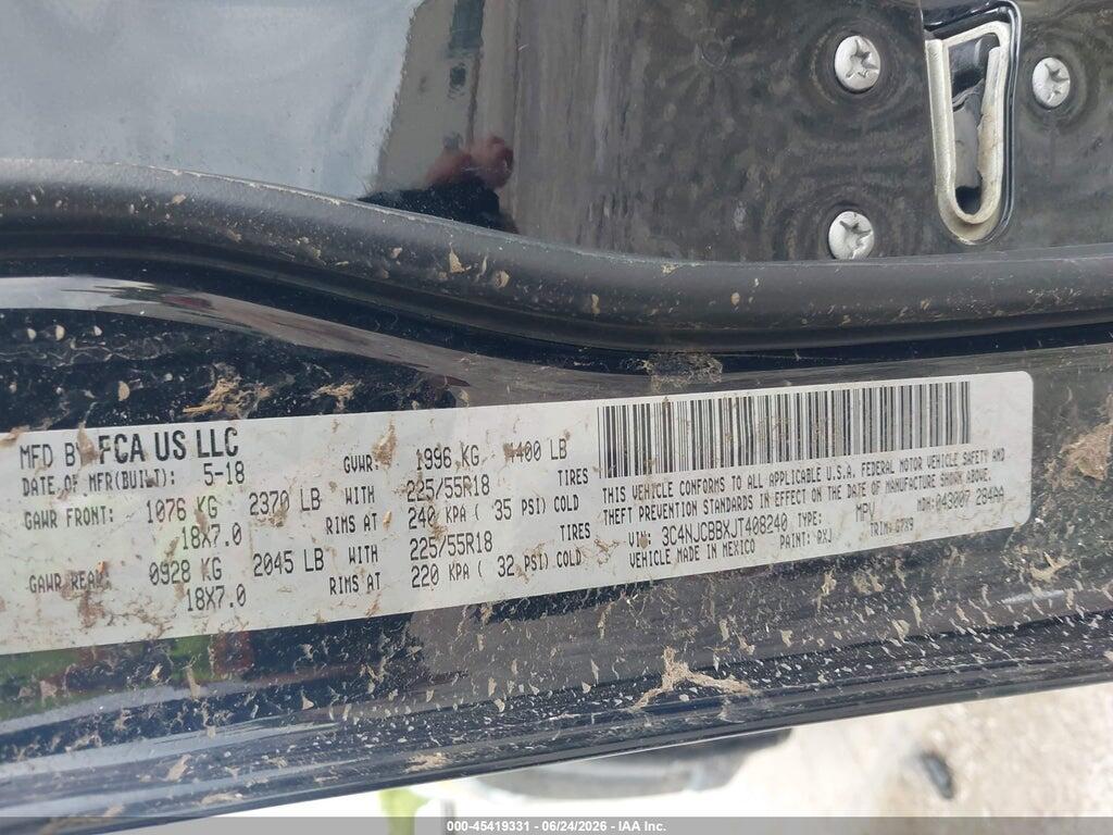 3C4NJCBBXJT408240 2018 JEEP COMPASS photo no. 9