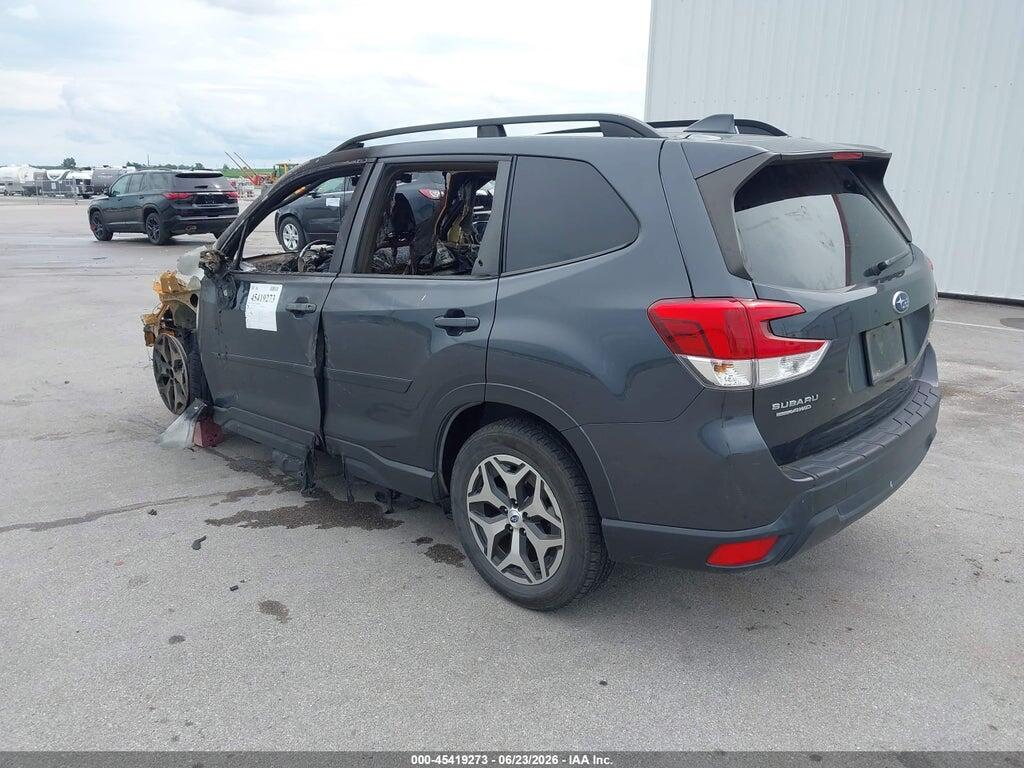 JF2SKAGC4KH590587 2019 SUBARU FORESTER photo no. 3
