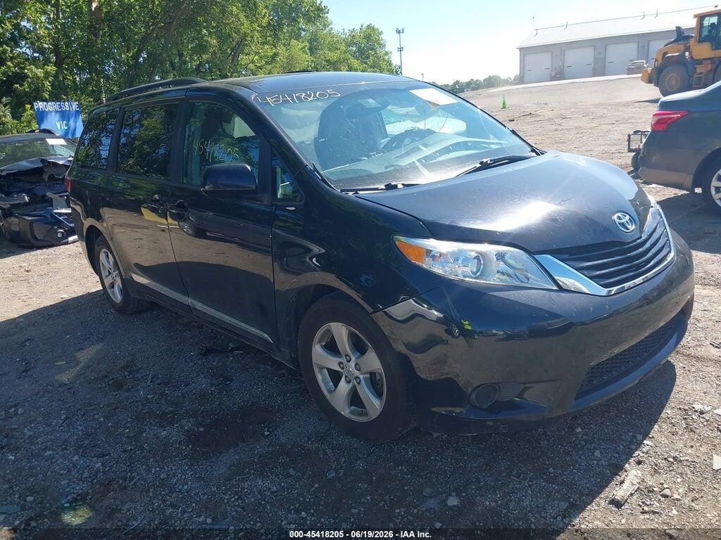 5TDKZ3DC6HS809760 2017 TOYOTA SIENNA photo no. 1