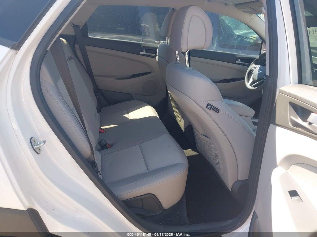 KM8J33A49HU278099 2017 HYUNDAI TUCSON photo no. 8