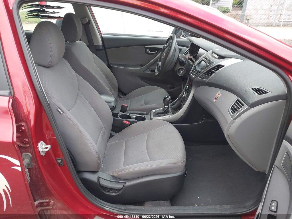 5NPDH4AE7GH700770 2016 HYUNDAI ELANTRA photo no. 5